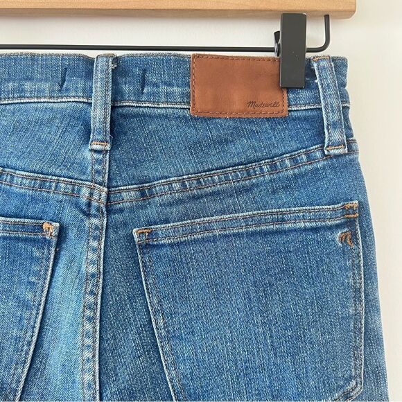 Madewell 9" High-Rise Skinny Crop Jeans in Bruce Wash 24 - Picture 5 of 7